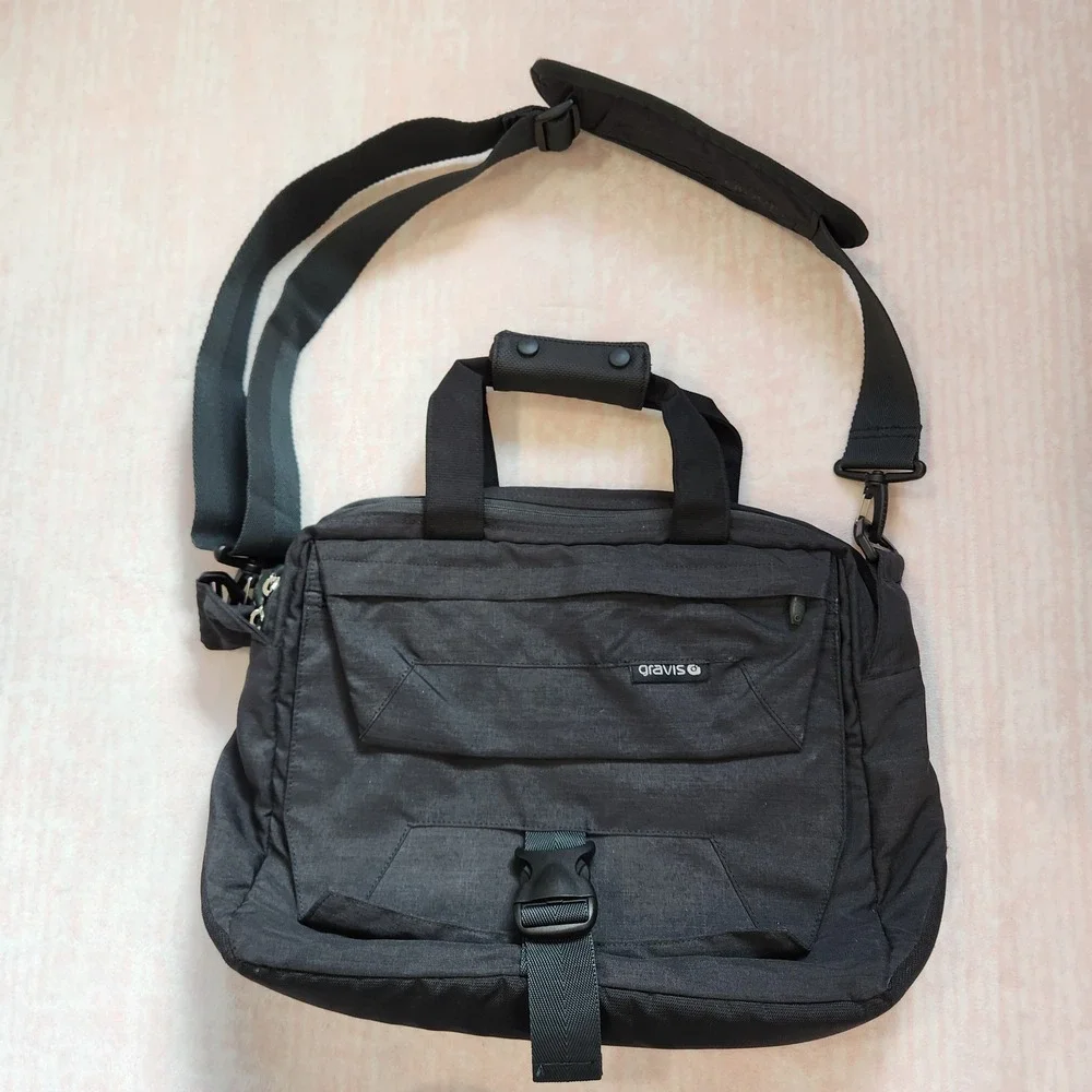 Gravis Commuter Laptop Bag - Briefcase - Messenger - Crossbody